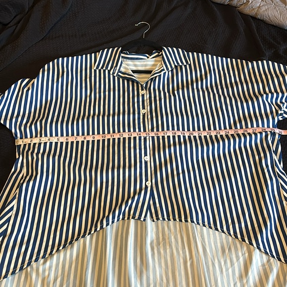 Hi-low button down tunic shirt - Picture 6 of 8